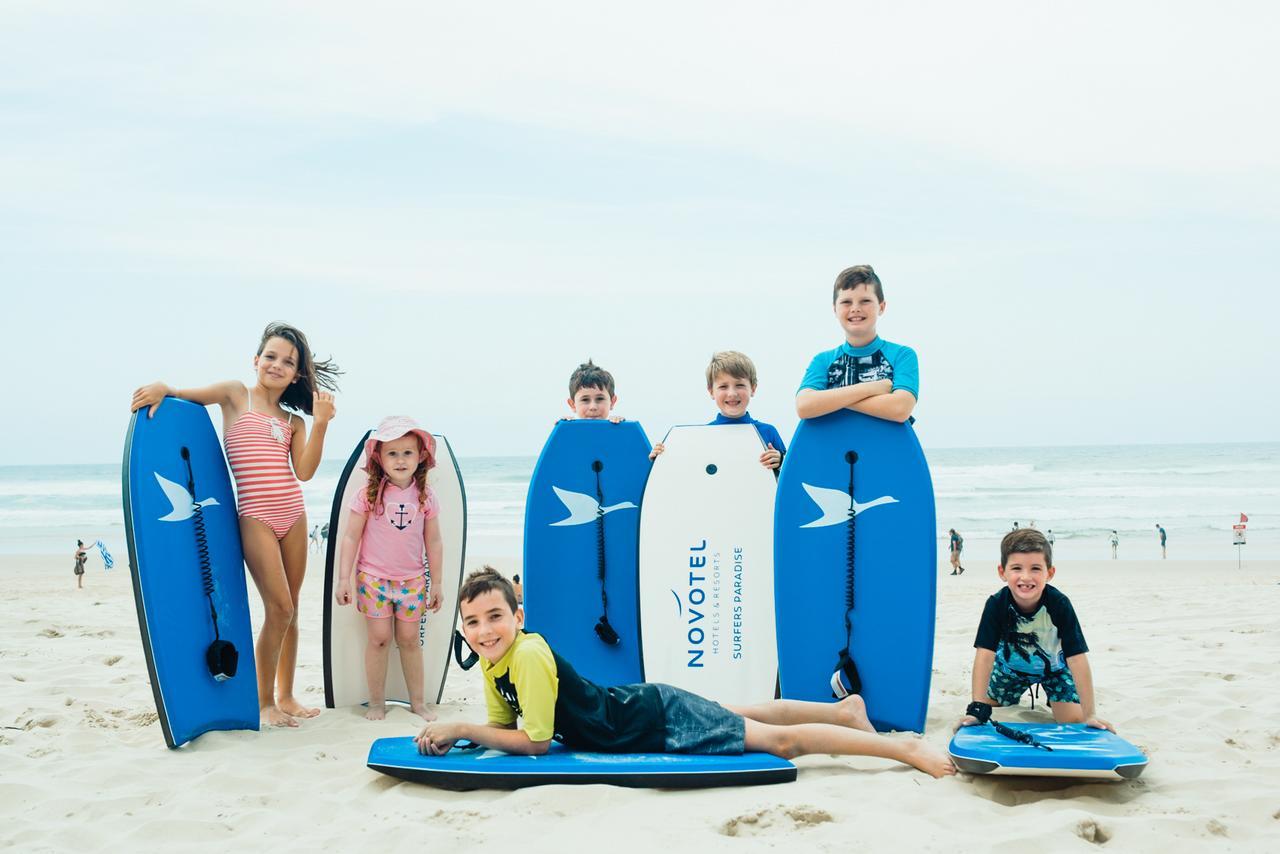 Novotel Surfers Paradise Gold Coast Exterior photo